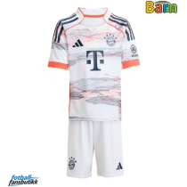 Bayern Munich Sacha Boey #23 Bortedraktsett Barn 2025-26 Kortermet (+ Korte bukser)